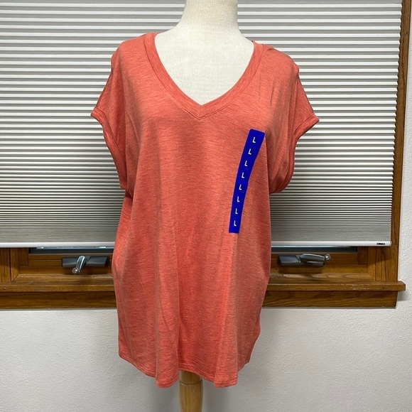 Jessica Simpson NWT Burnt Sienna Comfy V- Neck Short Sleeve Knit Top - Picture 4 of 14